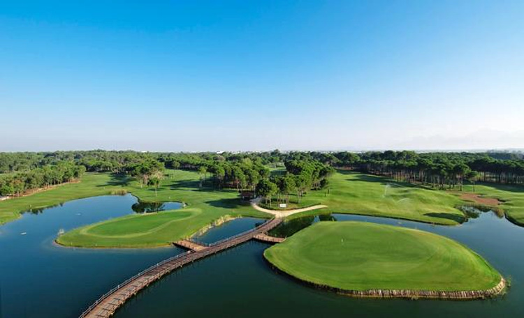 Golf v tureckém Beleku - Sueno Golf Club